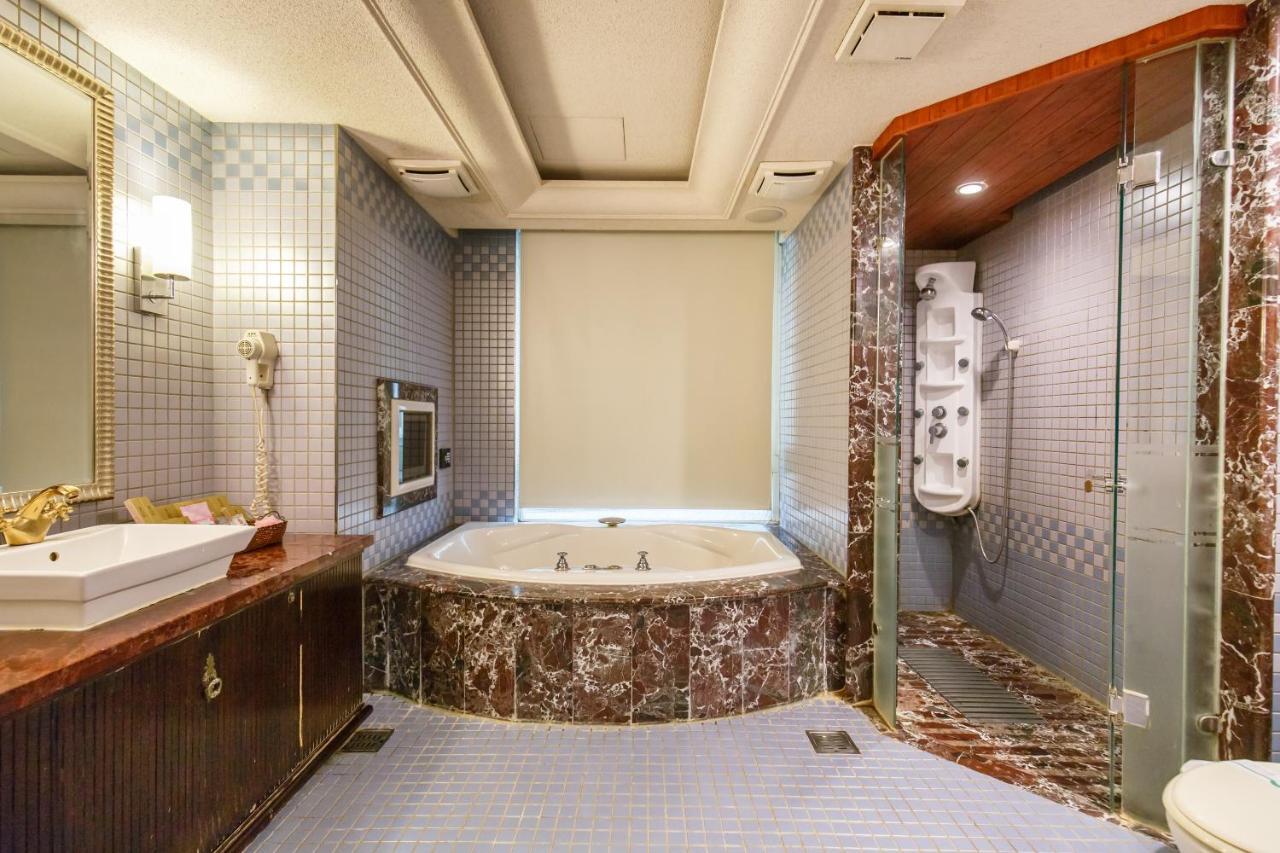 تايبيه Love Tree Motel المظهر الخارجي الصورة